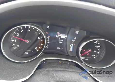 2018 Jeep Compass Latitude 4X4 из США, поврежденный, VIN 3C4NJDBB9JT202297